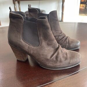 Paul Green Munchin Women Chelsea Boots 6.5 Brown Heeled Slouchy Suede Leather 3”